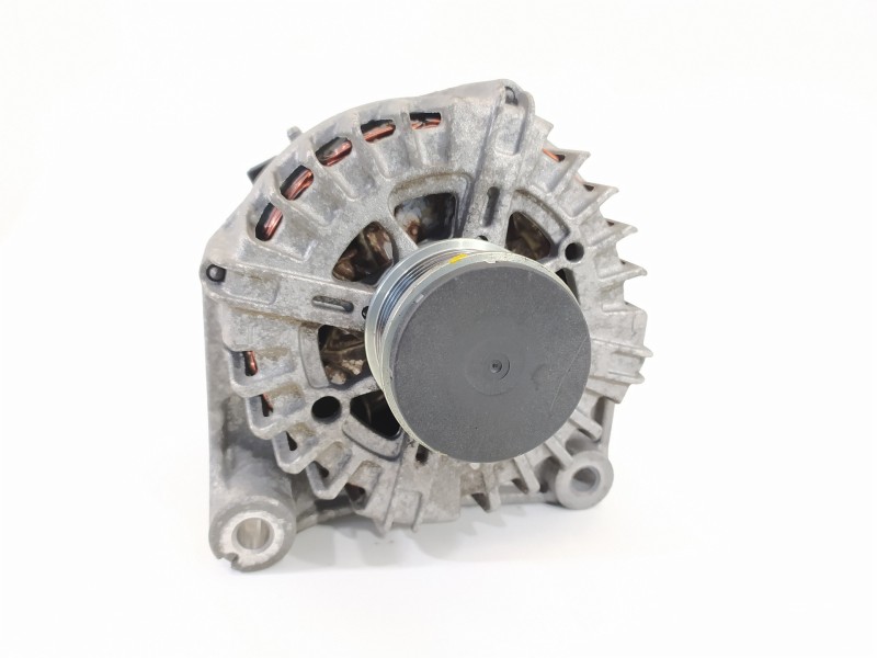 Recambio de alternador para bmw x1 (e84) sdrive 18d referencia OEM IAM 8507624 FG18S052 2608669E