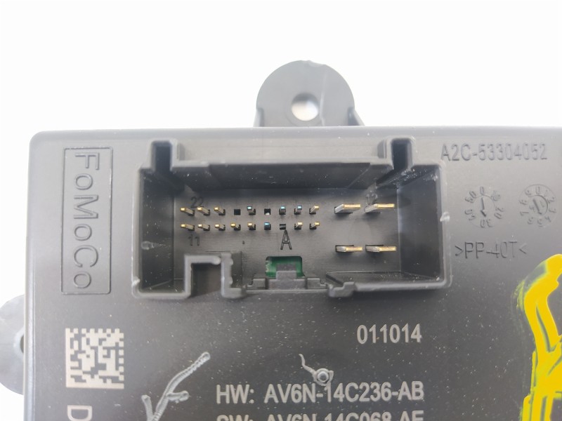 Recambio de modulo confort para volvo v40 cross country plus referencia OEM IAM 31343872 AV6N14C068AE 