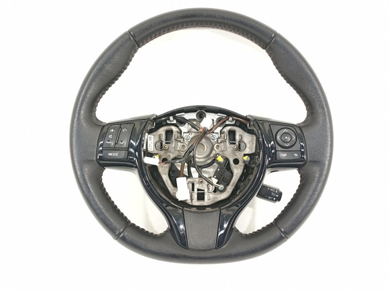Recambio de volante para toyota yaris hsd active referencia OEM IAM 310374581B 310374599 