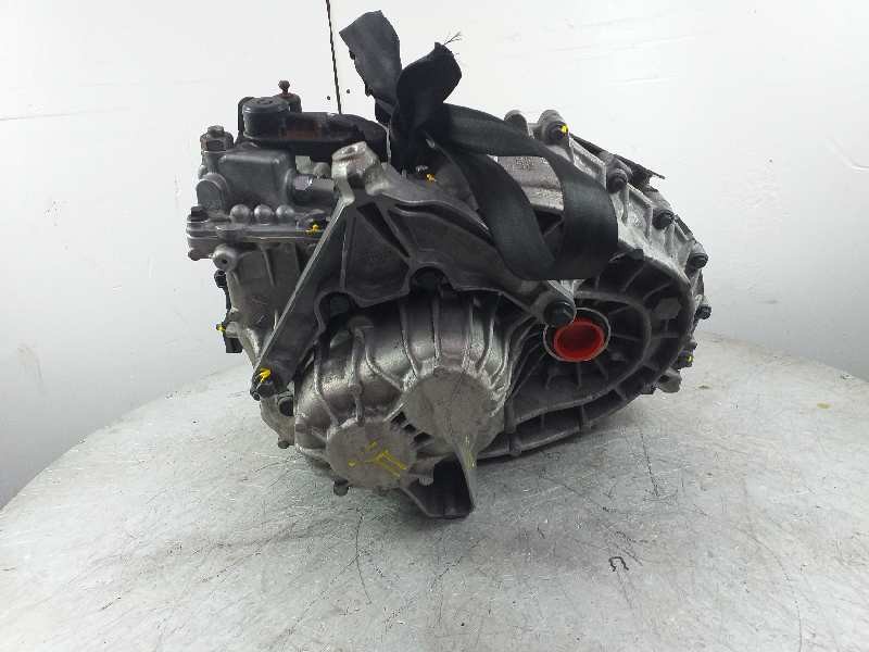 Recambio de caja cambios para volvo v40 cross country plus referencia OEM IAM D66R7002BA T1GI4 D66R7M127AA