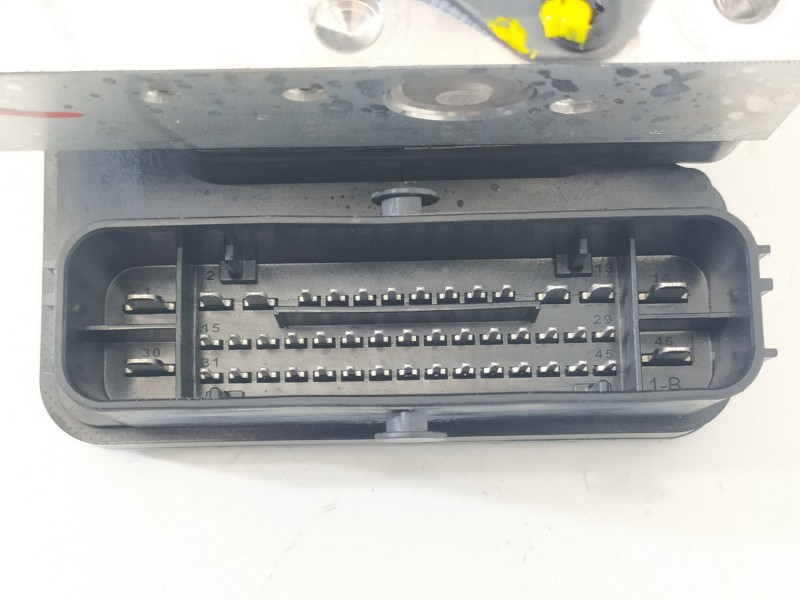 Recambio de abs para hyundai tucson style 2wd referencia OEM IAM 58910N7030  