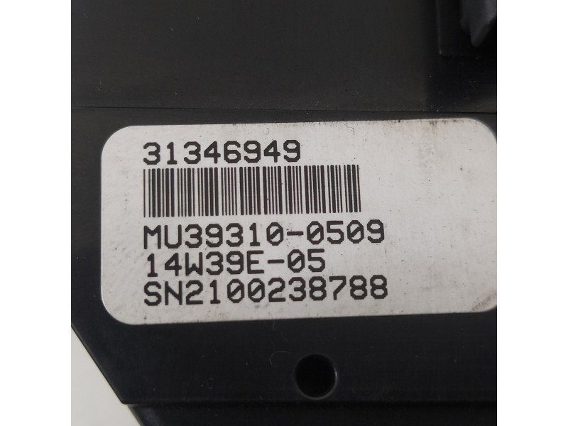 Recambio de mando climatizador para volvo v40 cross country plus referencia OEM IAM 31346949 393100509 