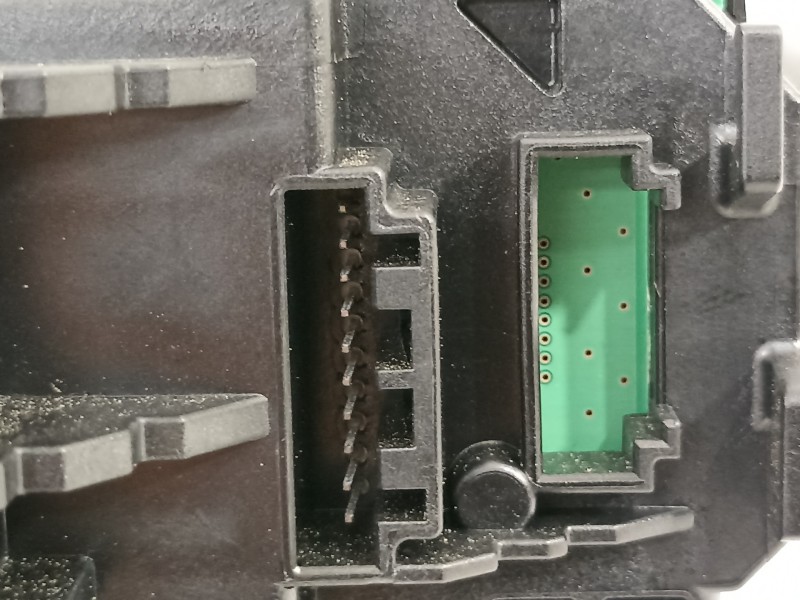 Recambio de mando intermitentes para volvo v40 cross country plus referencia OEM IAM 31394001 31394008 31343022