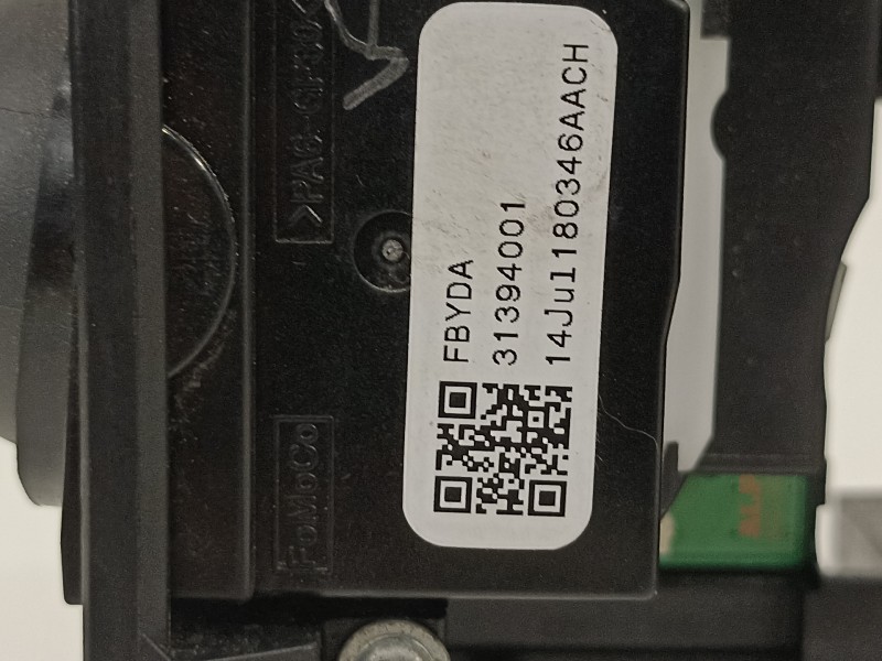 Recambio de mando intermitentes para volvo v40 cross country plus referencia OEM IAM 31394001 31394008 31343022