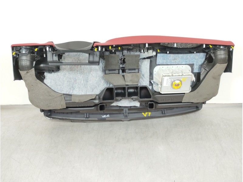 Recambio de kit airbag para toyota yaris hsd active referencia OEM IAM 553020D180 891700DC70 451300D630