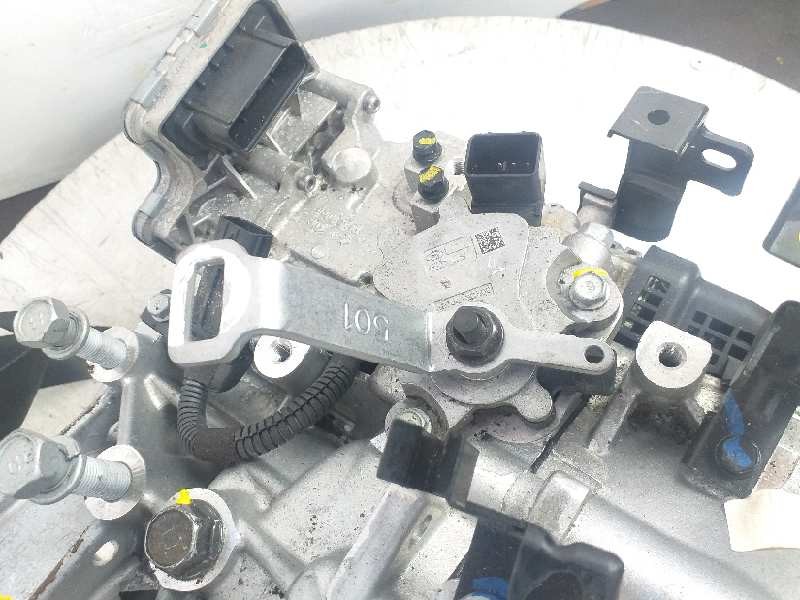 Recambio de caja cambios para hyundai tucson style 2wd referencia OEM IAM M68W  