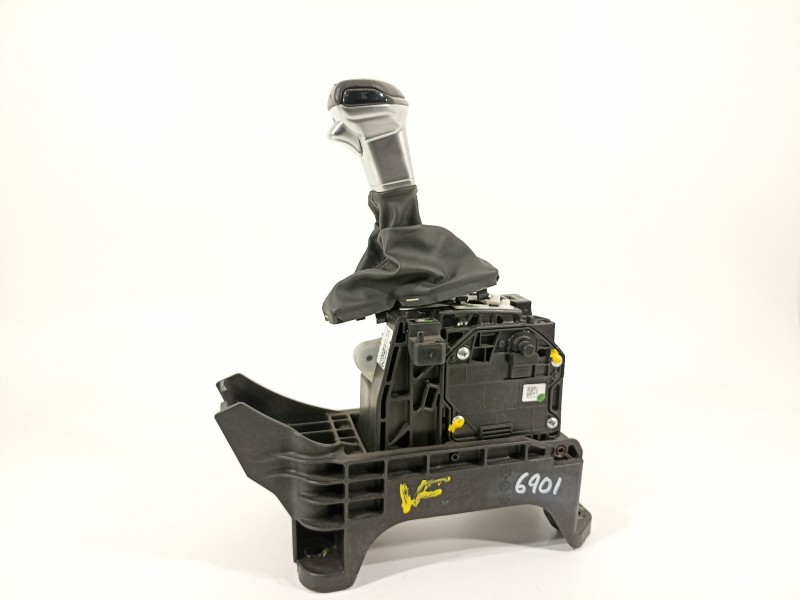 Recambio de palanca cambio para hyundai tucson style 2wd referencia OEM IAM 46700N7200  
