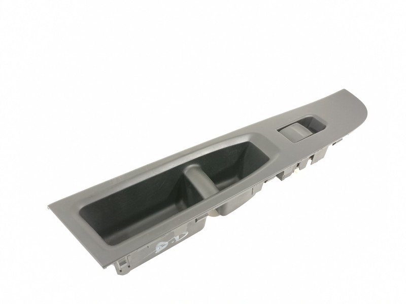 Recambio de mando elevalunas delantero derecho para toyota yaris hsd active referencia OEM IAM 742310D700 8292M6D 