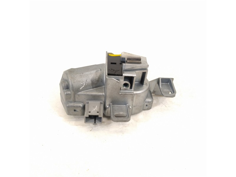 Recambio de antirrobo para volvo v40 cross country plus referencia OEM IAM P31340956  