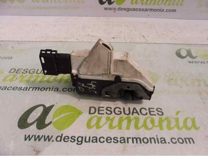 Recambio de cerradura puerta delantera derecha para peugeot 308 sport referencia OEM IAM 9856714780  