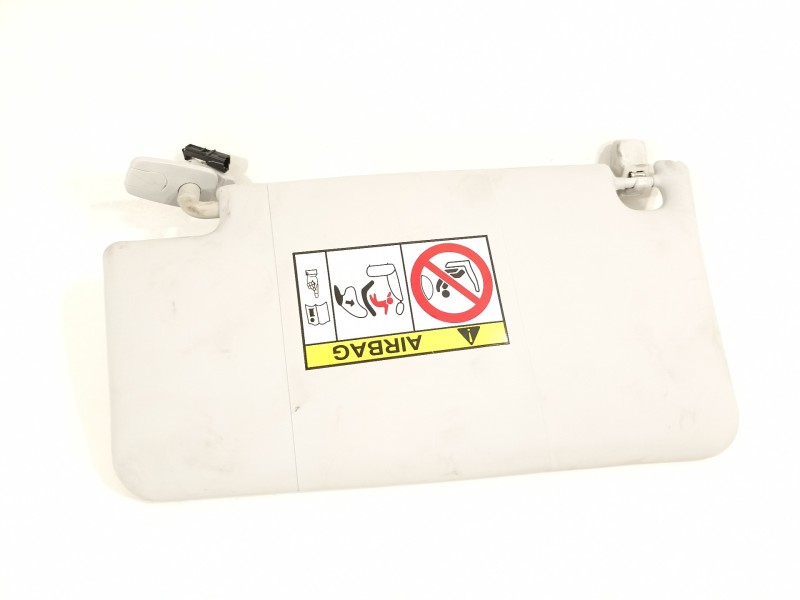 Recambio de parasol derecho para jeep renegade deserthawk 4wd referencia OEM IAM 735599289  