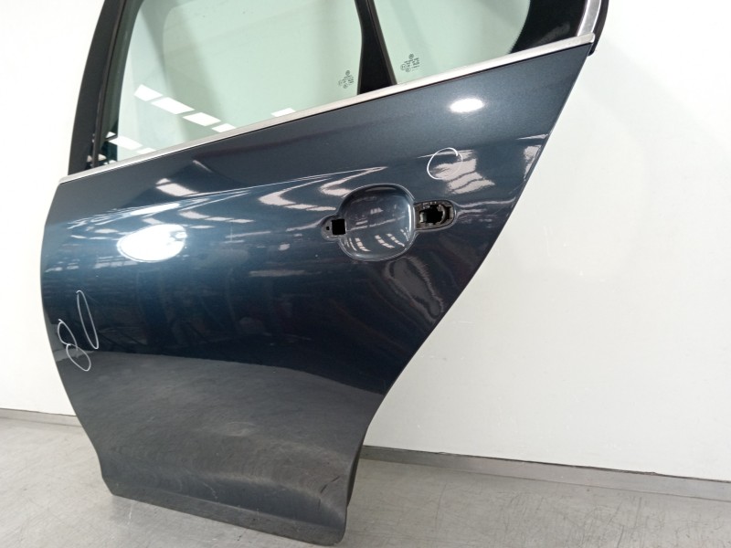 Recambio de puerta trasera izquierda para volkswagen jetta (1k2) advance referencia OEM IAM   