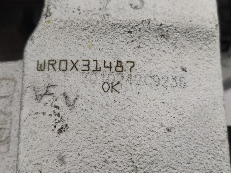 Recambio de pinza freno delantera derecha para hyundai tucson style 2wd referencia OEM IAM 58130D7600 WR0X31487 