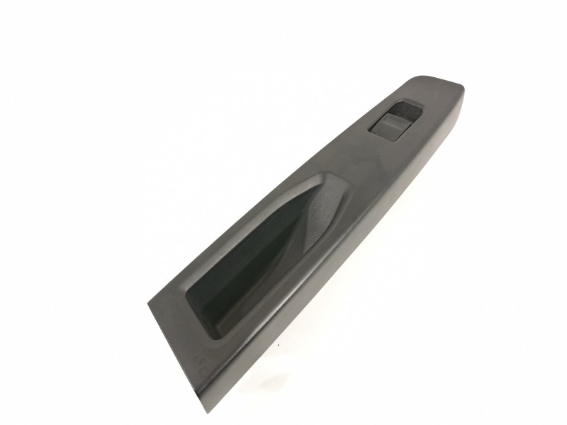 Recambio de mando elevalunas trasero izquierdo para toyota yaris hsd active referencia OEM IAM 742720D400 8292B6D 