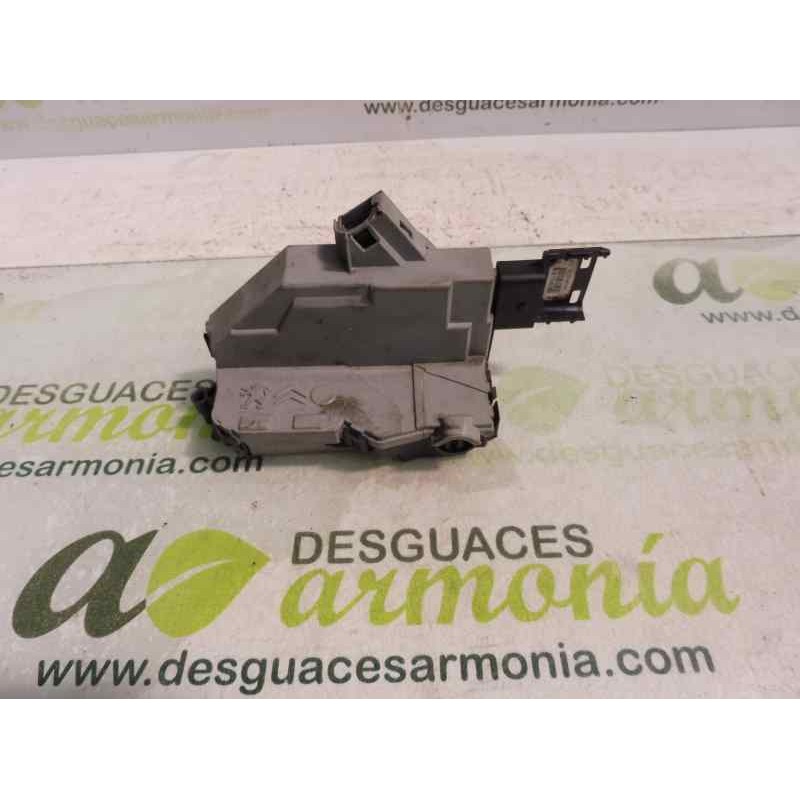 Recambio de cerradura puerta trasera derecha para peugeot 308 sport referencia OEM IAM 9856716480  