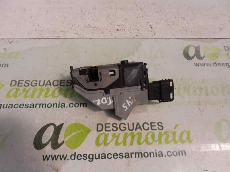 Recambio de cerradura puerta trasera derecha para peugeot 308 sport referencia OEM IAM 9856716480  