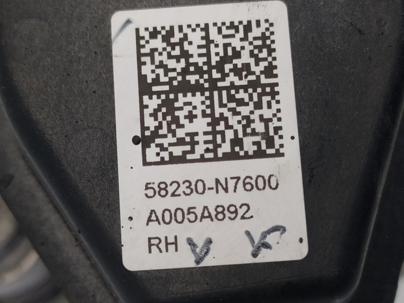 Recambio de pinza freno trasera derecha para hyundai tucson style 2wd referencia OEM IAM 58230N7600  