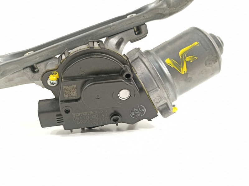 Recambio de motor limpia delantero para toyota yaris hsd active referencia OEM IAM 851100D191 1593007710 