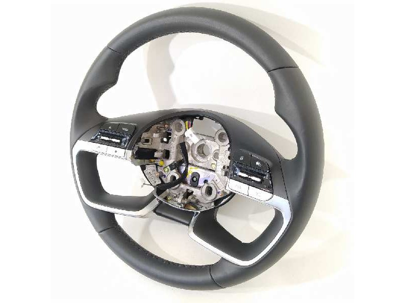 Recambio de volante para hyundai tucson style 2wd referencia OEM IAM 56113N9000 56170N9000 20102700081