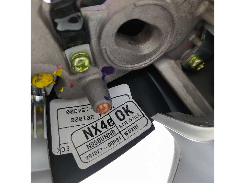 Recambio de volante para hyundai tucson style 2wd referencia OEM IAM 56113N9000 56170N9000 20102700081