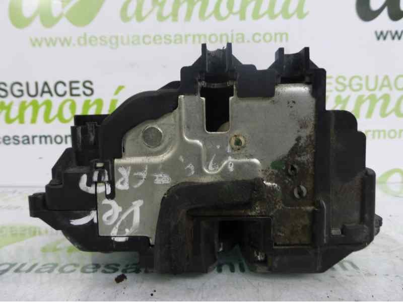 Recambio de cerradura puerta delantera derecha para renault clio iii authentique referencia OEM IAM 8200300127  