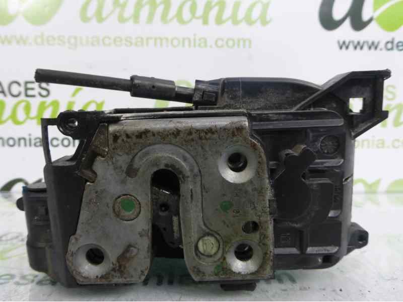 Recambio de cerradura puerta delantera derecha para renault clio iii authentique referencia OEM IAM 8200300127  