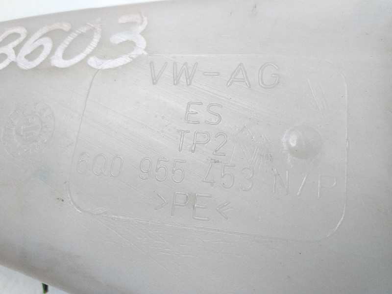 Recambio de deposito limpia para seat ibiza (6j5) sport referencia OEM IAM 6Q0955453  