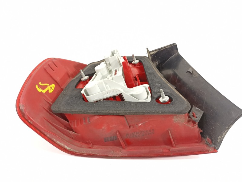 Recambio de piloto trasero derecho para bmw serie 3 berlina (e90) 320d referencia OEM IAM 63216937458 693745829 