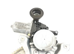Recambio de elevalunas trasero derecho para toyota yaris hsd active referencia OEM IAM 857200D120 973581101 AV2621002341 2