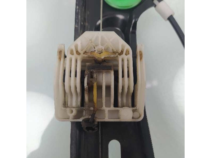 Recambio de elevalunas delantero izquierdo para bmw serie 3 berlina (e90) 320d referencia OEM IAM 6927027 0130822226 7060265S