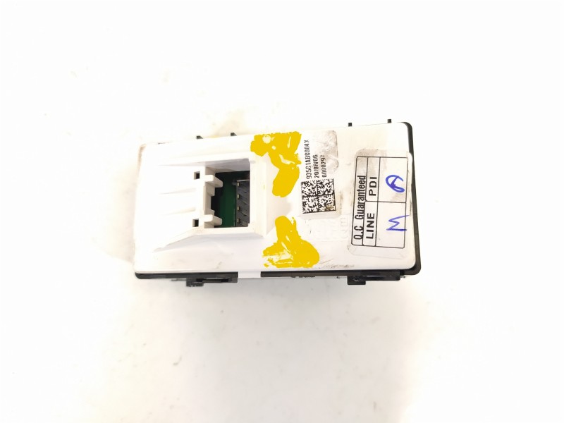 Recambio de mando elevalunas trasero derecho para hyundai tucson style 2wd referencia OEM IAM 93581AB0004X  