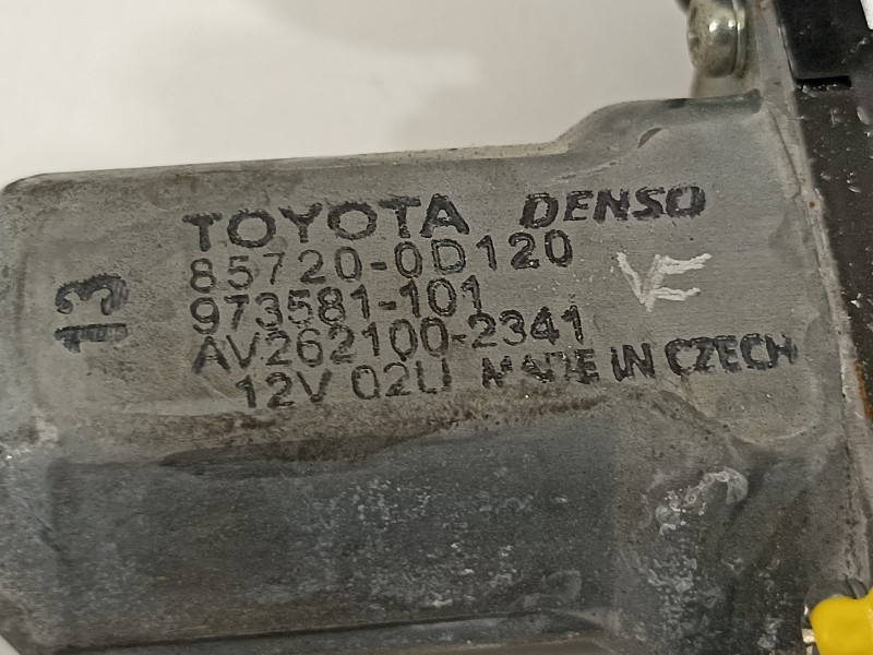Recambio de elevalunas trasero derecho para toyota yaris hsd active referencia OEM IAM 857200D120 973581101 AV2621002341