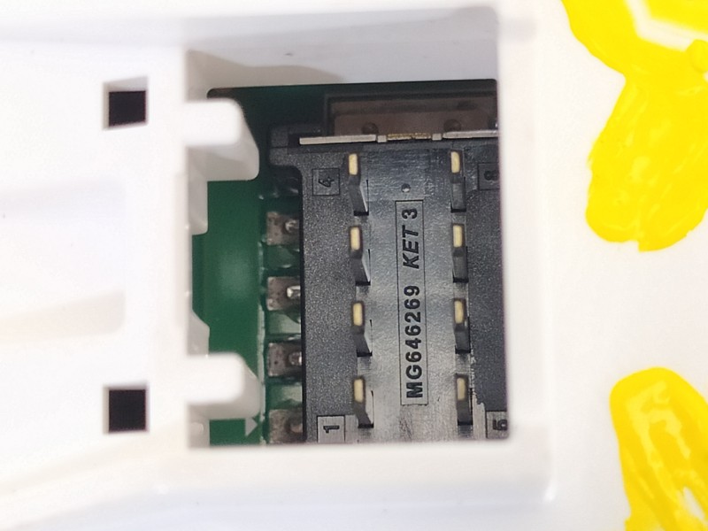 Recambio de mando elevalunas trasero derecho para hyundai tucson style 2wd referencia OEM IAM 93581AB0004X  