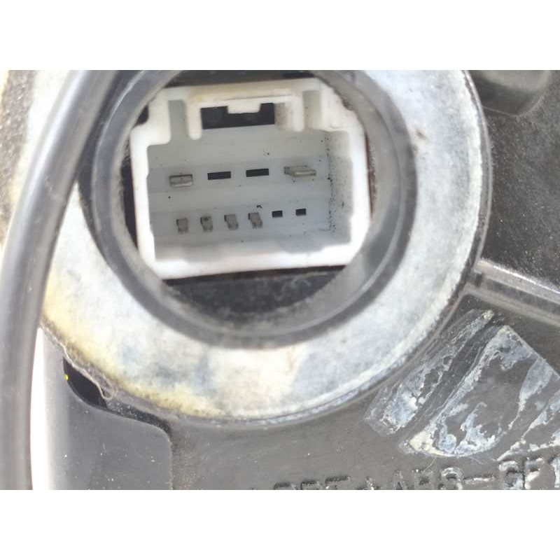 Recambio de cerradura puerta delantera izquierda para toyota corolla verso (r1) 2,2 d-4d sport referencia OEM IAM A046693  