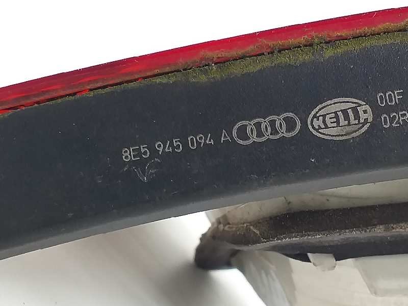 Recambio de piloto trasero derecho para audi a4 berlina (8e) 2.0 tdi 16v (103kw) referencia OEM IAM 8E5945094A  