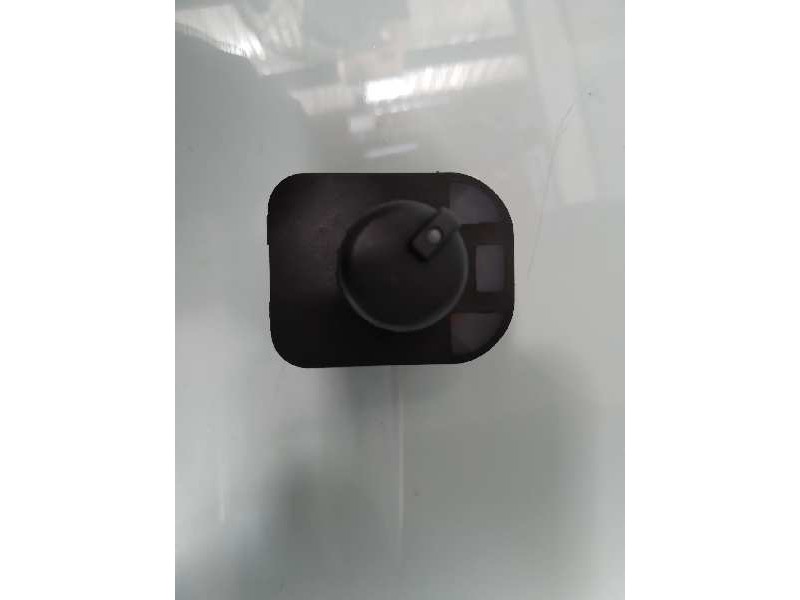 Recambio de mando retrovisor para audi a4 berlina (8e) 2.0 tdi 16v (103kw) referencia OEM IAM 8E0959565  