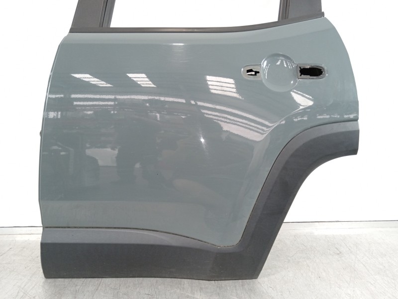 Recambio de puerta trasera izquierda para jeep renegade deserthawk 4wd referencia OEM IAM   