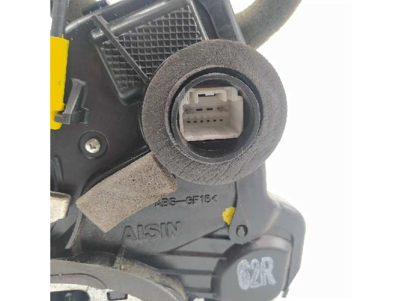 Recambio de cerradura puerta delantera derecha para toyota corolla verso (r1) 2,2 d-4d sport referencia OEM IAM 6903002162  