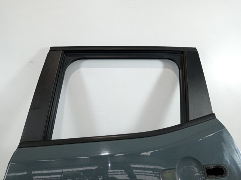 Recambio de puerta trasera izquierda para jeep renegade deserthawk 4wd referencia OEM IAM   