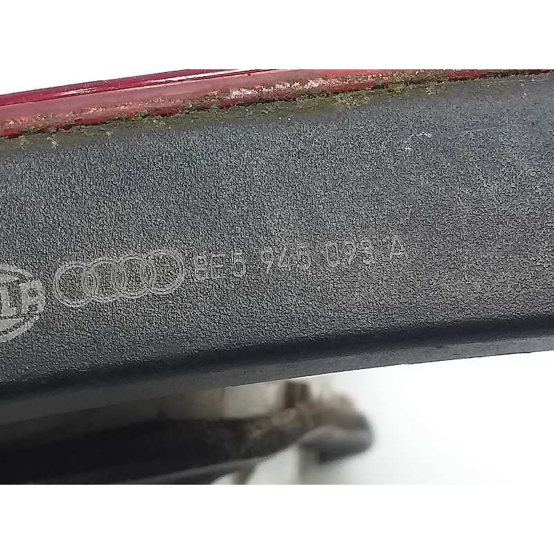 Recambio de piloto trasero izquierdo para audi a4 berlina (8e) 2.0 tdi 16v (103kw) referencia OEM IAM 8E0807430B  