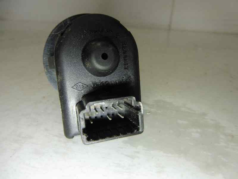 Recambio de mando retrovisor para renault master kasten l4h3 gka 3,5t referencia OEM IAM 255704649R  