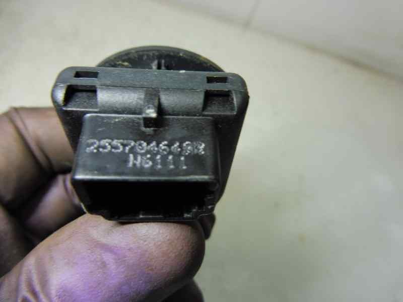 Recambio de mando retrovisor para renault master kasten l4h3 gka 3,5t referencia OEM IAM 255704649R  