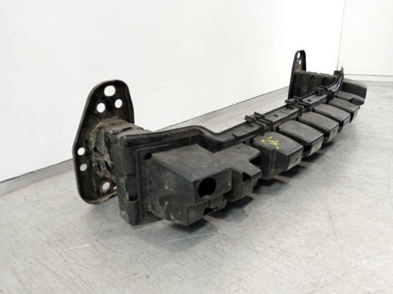Recambio de refuerzo paragolpes delantero para jeep renegade deserthawk 4wd referencia OEM IAM   