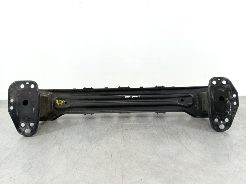 Recambio de refuerzo paragolpes delantero para jeep renegade deserthawk 4wd referencia OEM IAM   