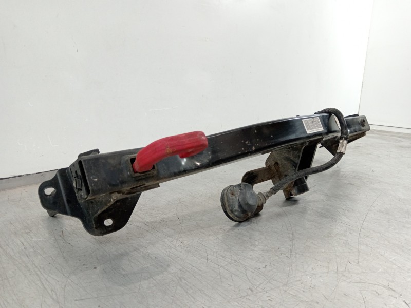 Recambio de refuerzo paragolpes trasero para jeep renegade deserthawk 4wd referencia OEM IAM 51965182  