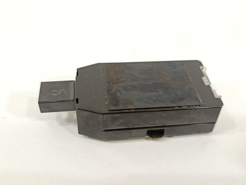 Recambio de sensor para toyota yaris hsd active referencia OEM IAM 899410D010 4232002032 