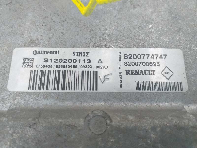 Recambio de centralita motor uce para renault twingo authentique referencia OEM IAM 8200774747 8200700695 S120200113A