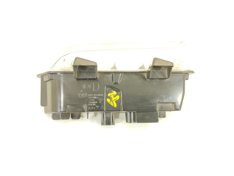 Recambio de piloto delantero izquierdo para renault captur adventure referencia OEM IAM 266059367R 89208551 