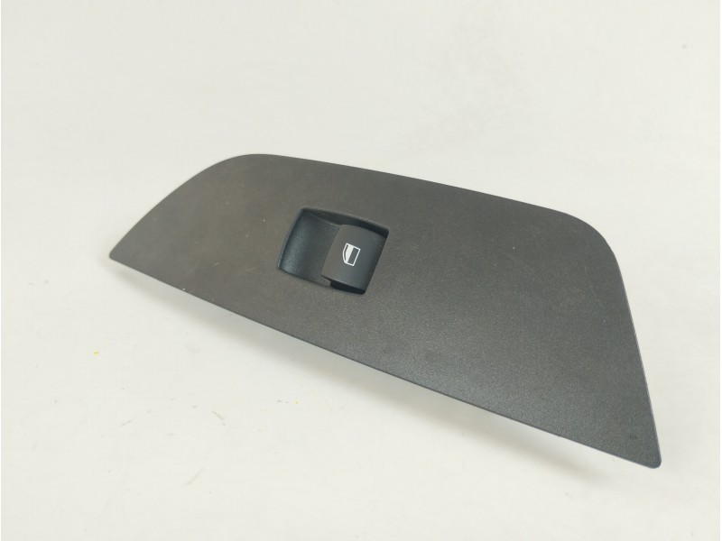 Recambio de mando elevalunas trasero izquierdo para bmw x1 (e84) sdrive 18d referencia OEM IAM 6935534 15979800 