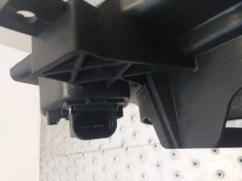 Recambio de electroventilador para renault twingo authentique referencia OEM IAM 822369312  